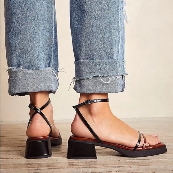E8 by Miista Rosalyn Black Strappy Sandals - Picture 1 of 3